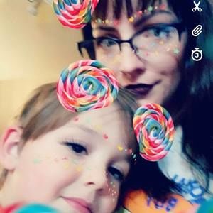 Meet your Posher, Carly